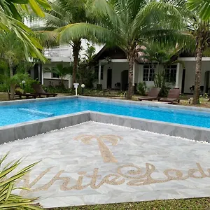 White Resort