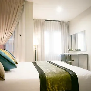 Country Hotel Kulai