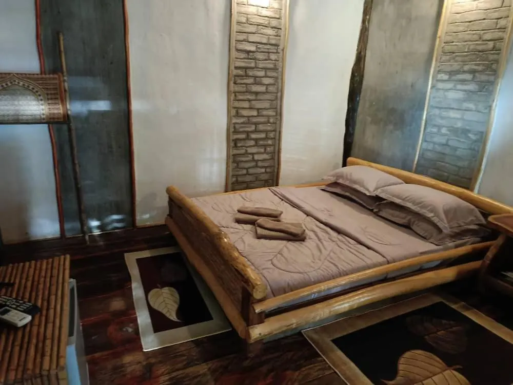 Cahaya Wooden Studio Pantai Cenang